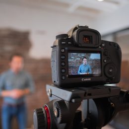 Vlogging & Business: Which is the Right Video Platform for You
