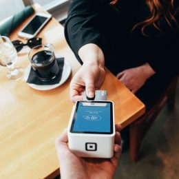 Crushing It Big On Instagram Sales: 5 Big Secrets